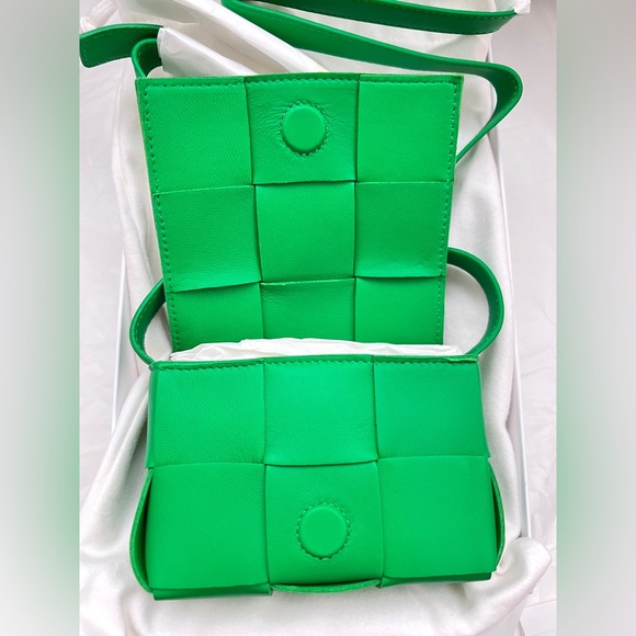 Bottega Veneta Mini Cassette Crossbody Bag - Picture 2 of 7